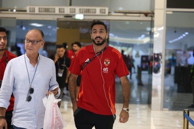 محمد رشوان: بيان الزمالك بشأن غرامة كهربا صحيح والشيكات نوع من أنواع السداد