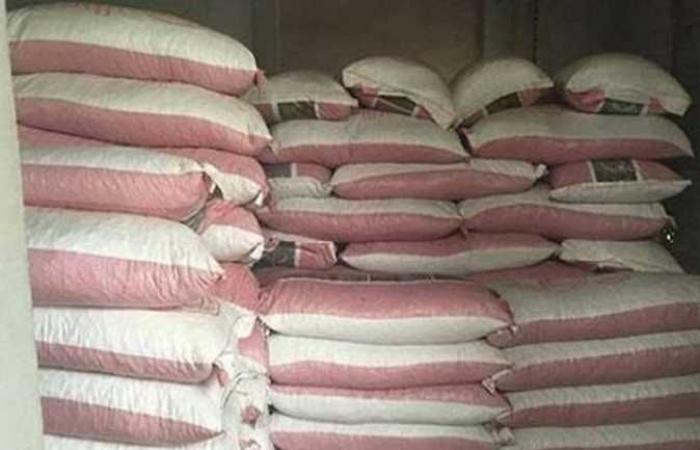 حوادث : ضبط 39 طن أرز تمويني غير صالح للاستهلاك الآدمي داخل مخزن ببني سويف