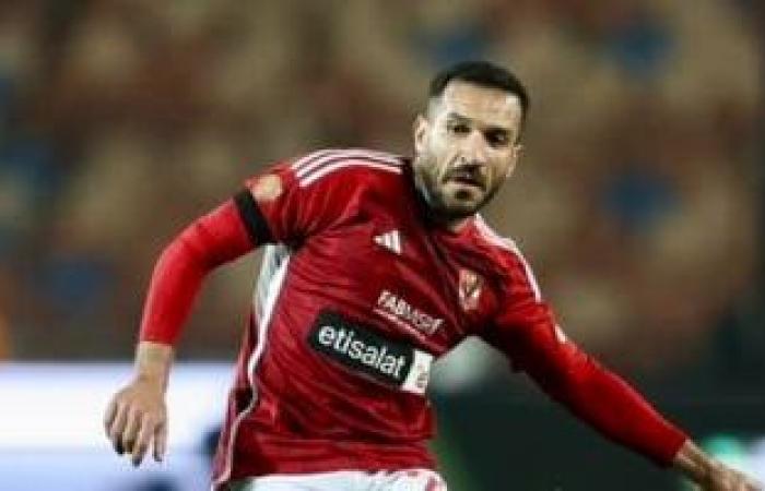 أخبار الرياضة : كولر يستقر على رباعى دفاع الأهلى أمام الزمالك فى نهائي الكأس