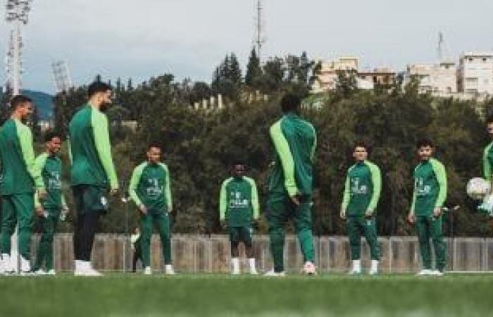 أخبار الرياضة : لاعبو الزمالك يتعاهدون على التتويج بكأس مصر أمام الأهلى