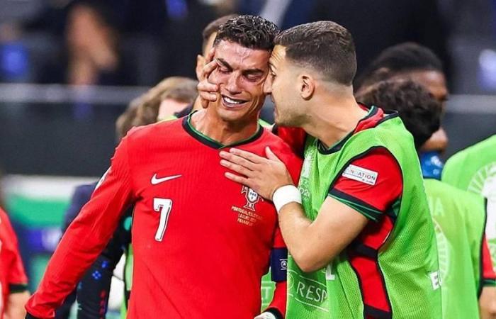 رياضة : دموع رونالدو تخطف الأضواء في مباراة البرتغال وسلوفينيا