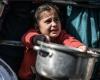 أخبار عربية : الأمم المتحدة تعلن استئناف تسليم المساعدات ليلاً لقطاع غزة وسط ظروف مزرية